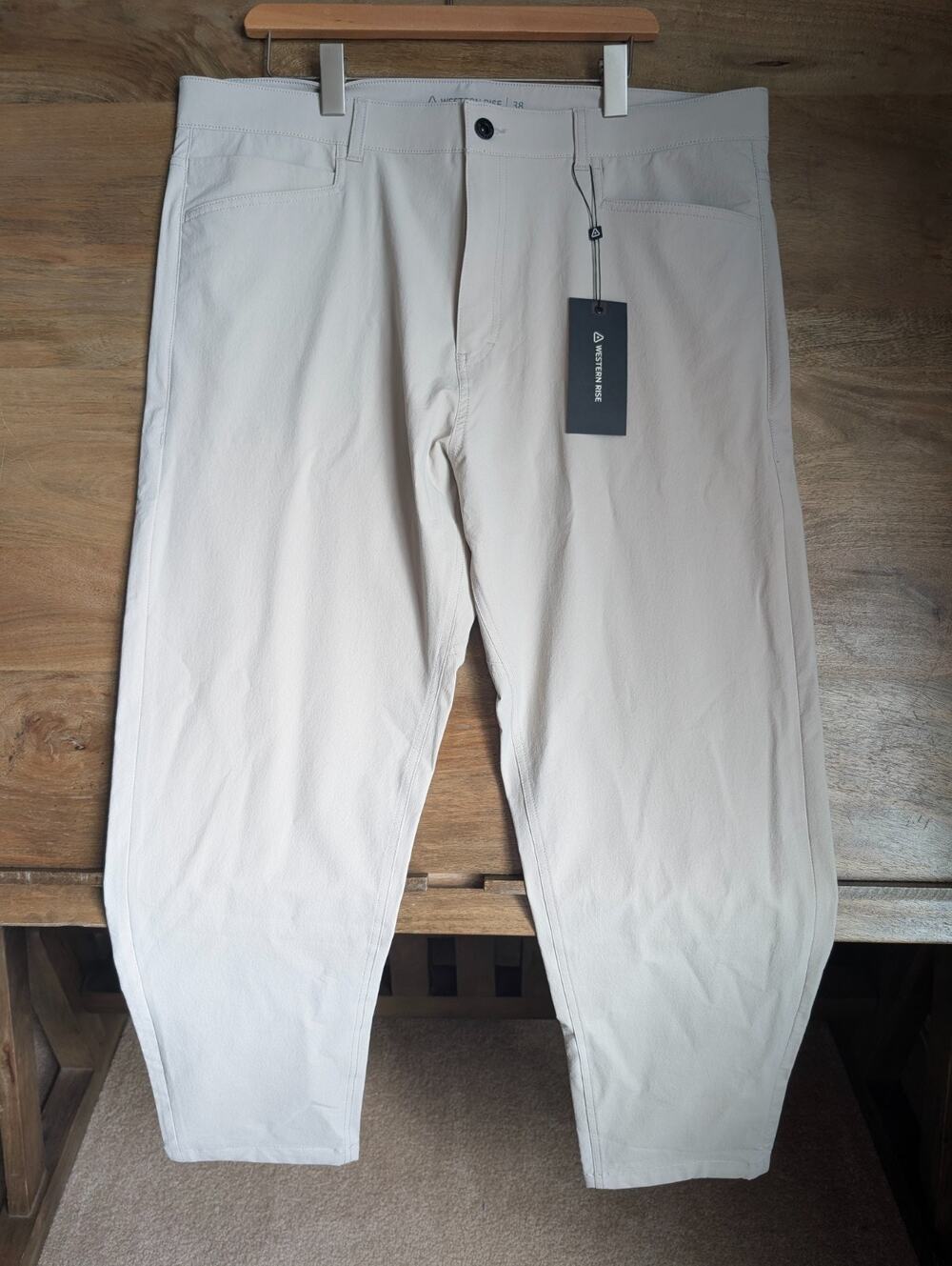 Western Rise Evolution Pants Mens 38 Light Tan Stretch Performance Straight NWT